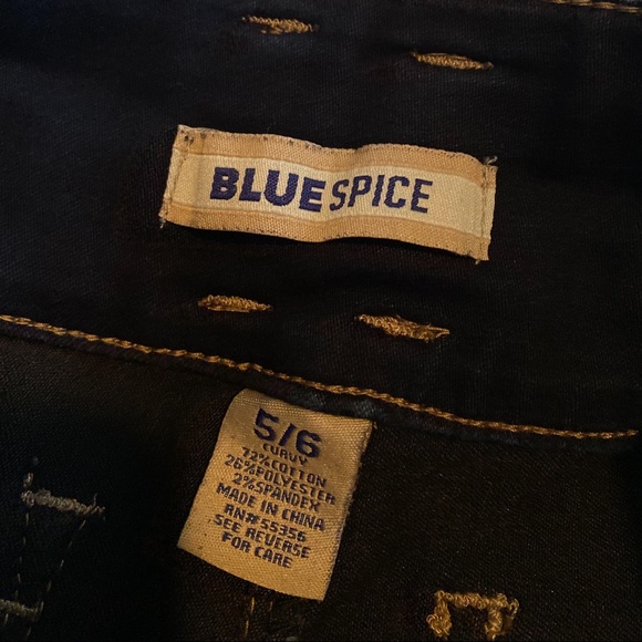 Blue Spice Dark Denim Size 5/6 Jean Shorts - Picture 4 of 4